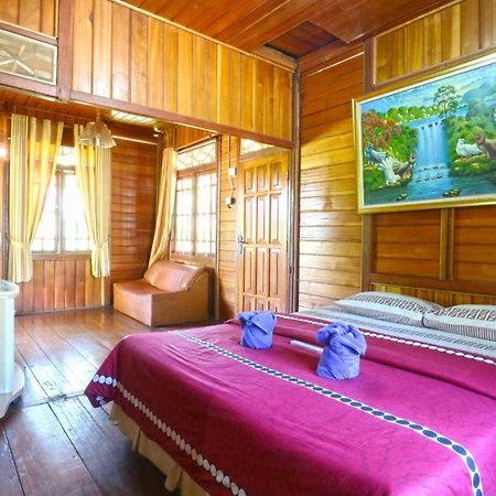 Hotel Aquarius Orange Puncak Exterior foto