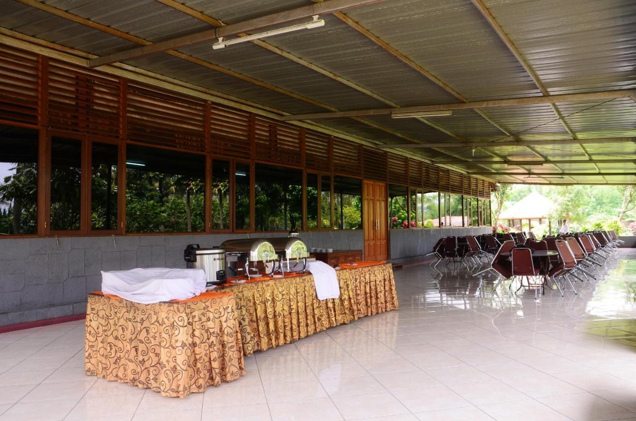 Hotel Aquarius Orange Puncak Exterior foto